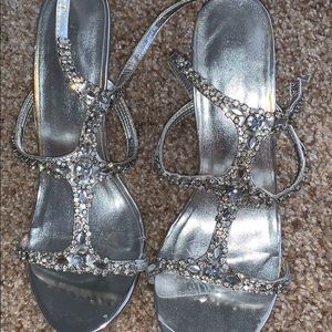 Silver shoes with gems